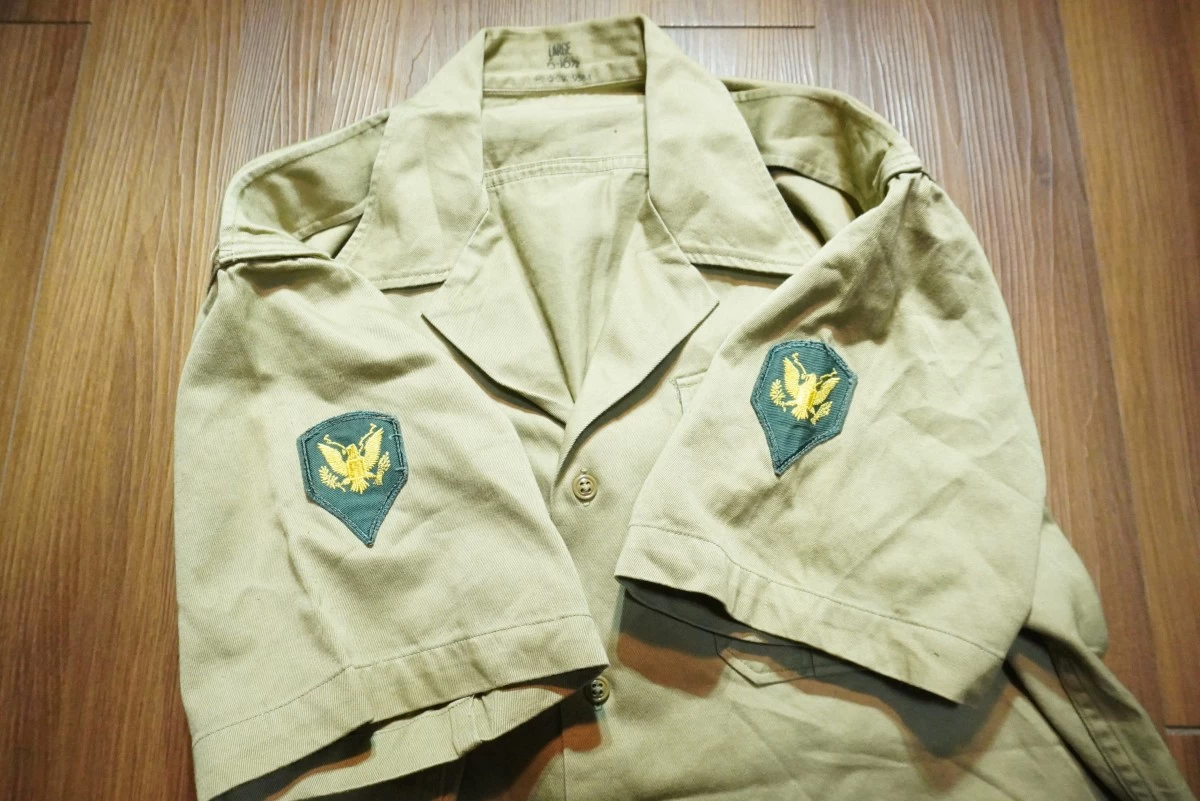 U.S.ARMY Shirt Cotton khaki 1955年 sizeL used