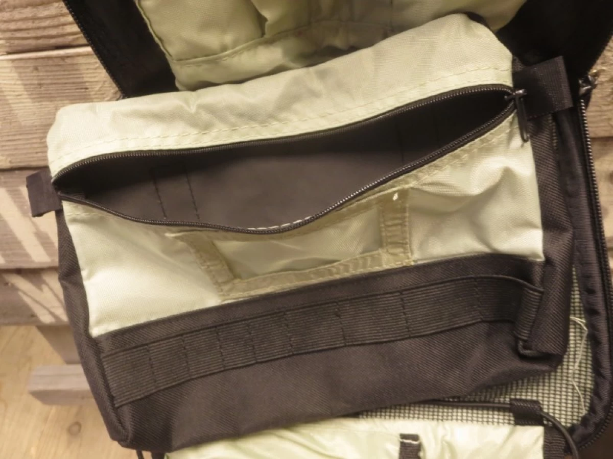 U.S.Traveling Bag for Toiletries used