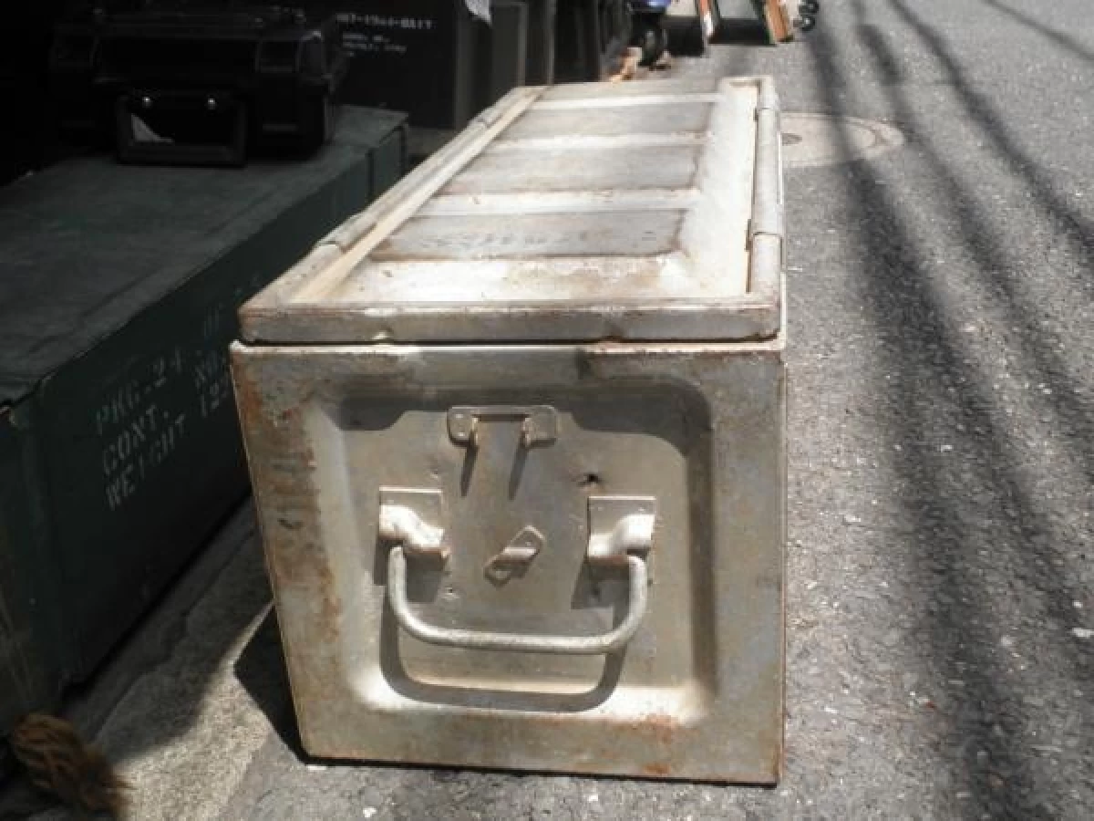 U.S.Metal Box Rocket Container 1945年 used