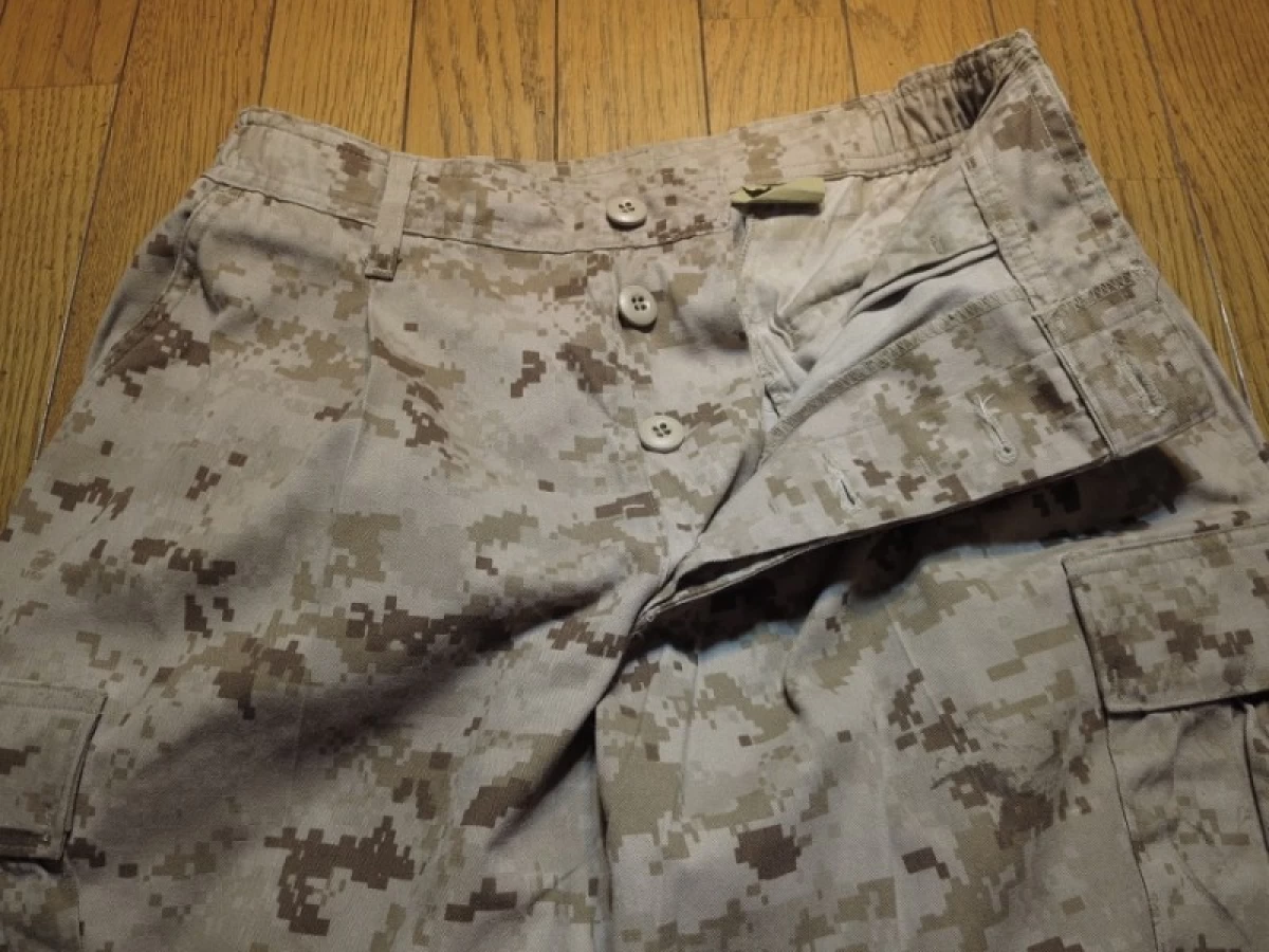 U.S.MARINE CORPS Trousers(MCCUU)Desert sizeM used