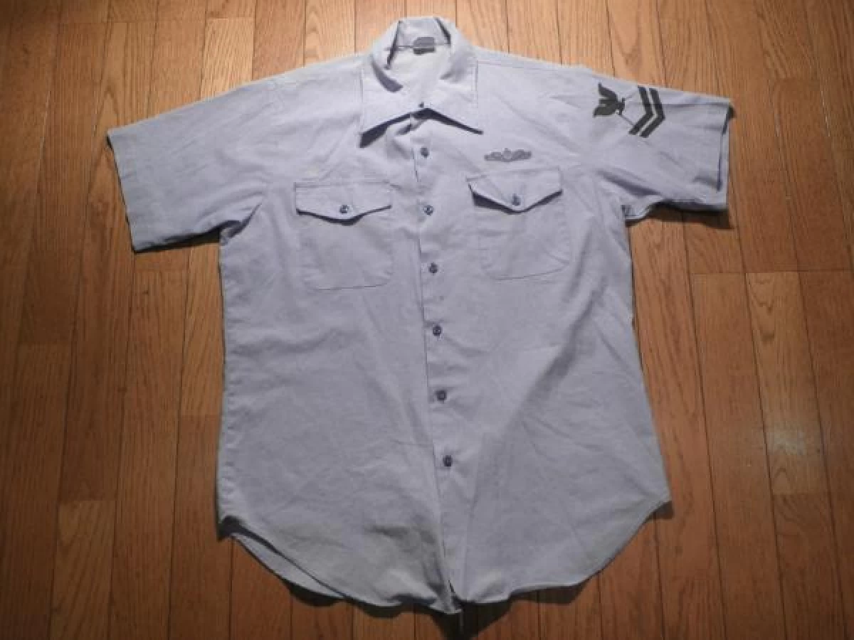 U.S.NAVY Chambray Shirt Poly/Cotton sizeL used