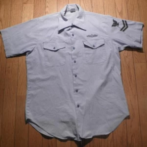 U.S.NAVY Chambray Shirt Poly/Cotton sizeL used