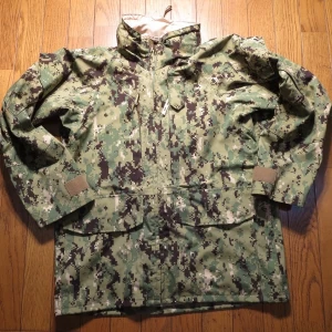 U.S.NAVY Gore-Tex Parka Working TypeⅢsizeS-S used