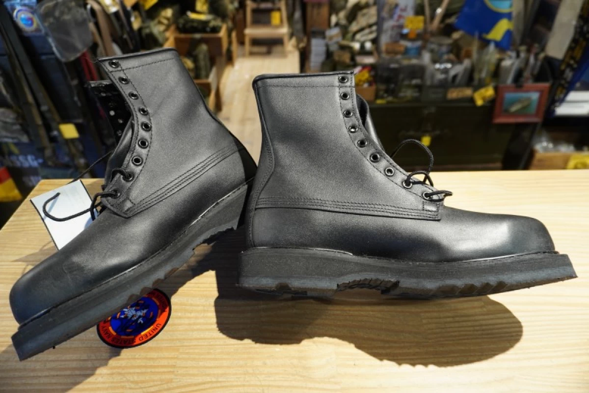 U.S.NAVY? Boots Steel Toe Engineer? size8R new?