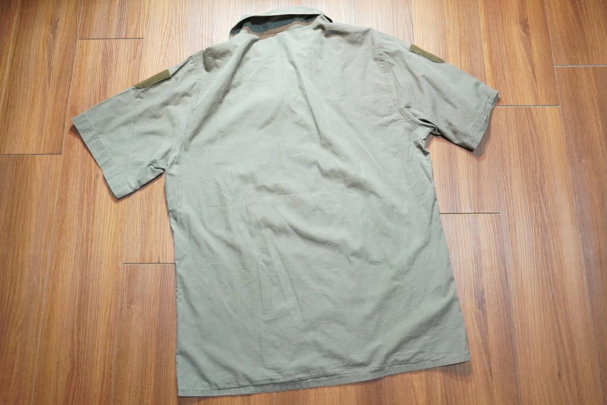 AUSTRIA Field Shirt Pull Over Light Weight sizeS? M?