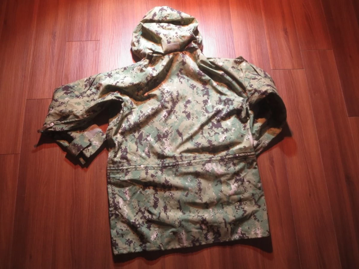 U.S.NAVY All Weather Parka TypeⅢ sizeS-Long used