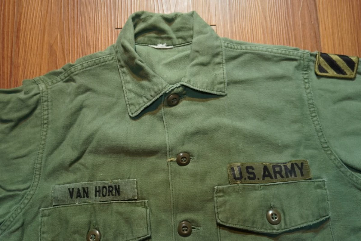 U.S.ARMY Utility Shirt Cotton 1967年 size14 1/2?