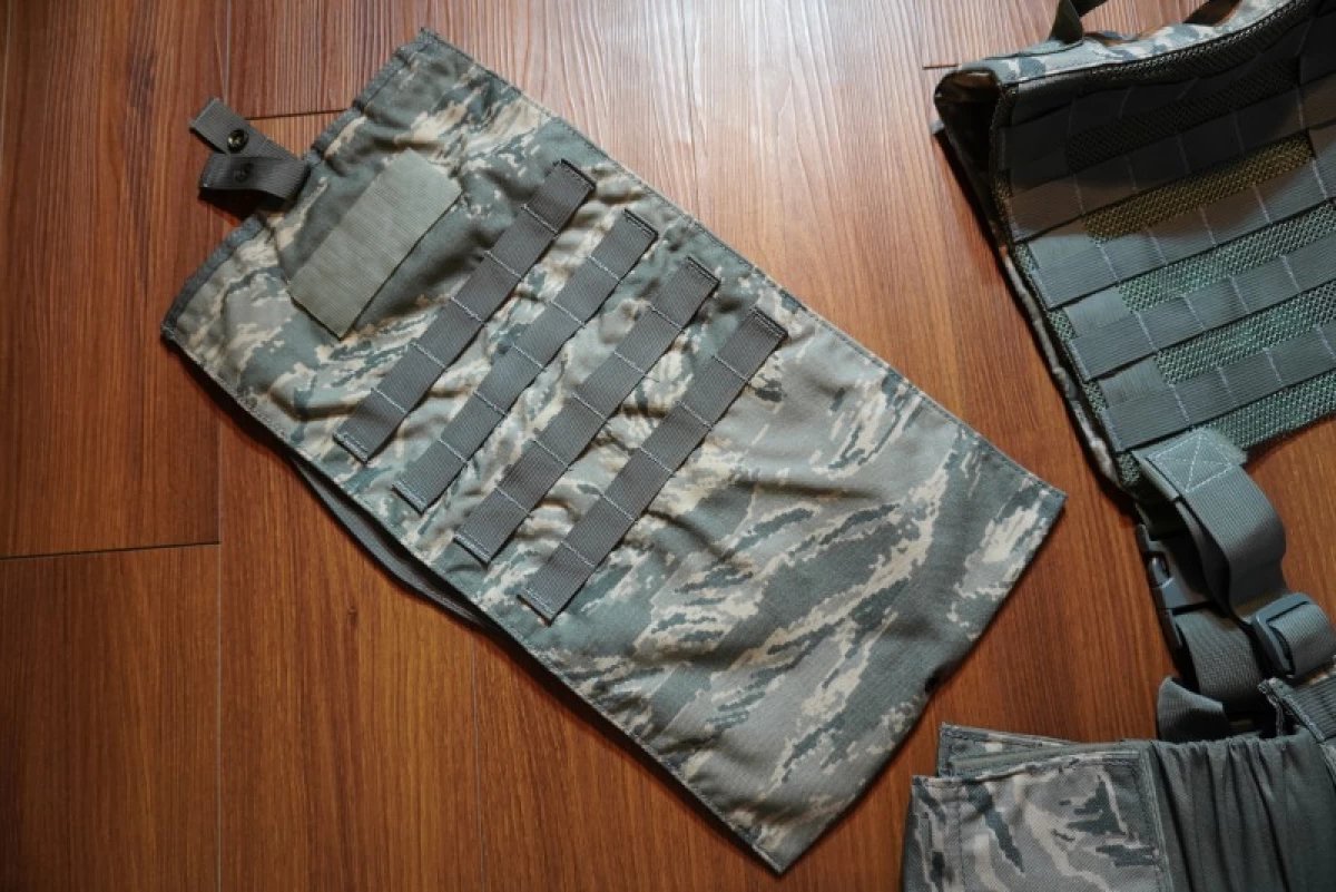 U.S.AIR FORCE Harness with HydrationCarrier sizeXL