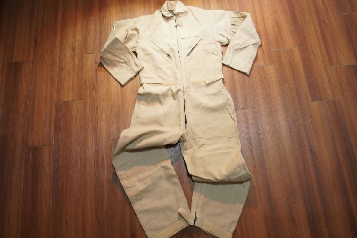 U.S.Coverall CWU-77/P Chemical Protective size38S