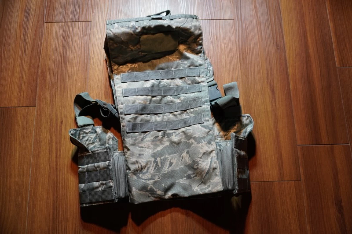 U.S.AIR FORCE Harness with Hydration Carrier sizeM