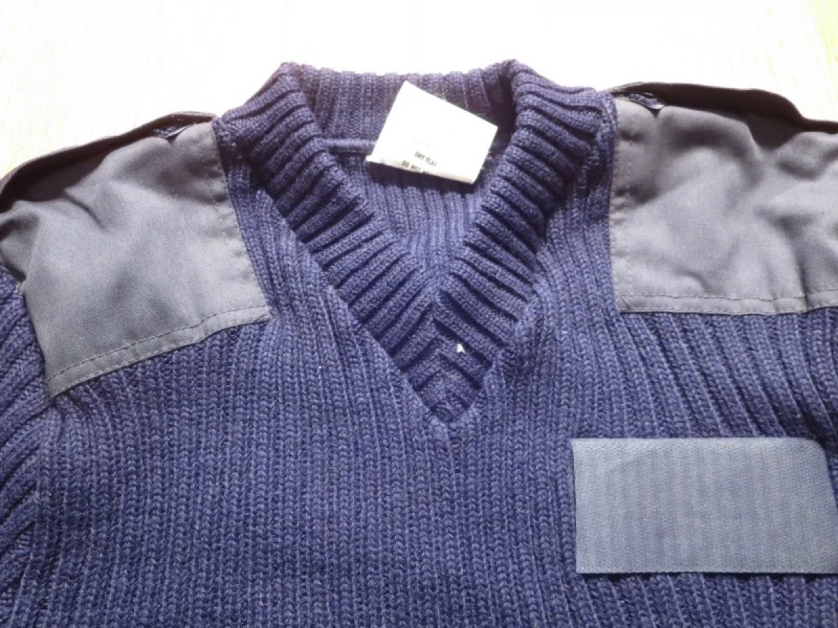 U.S.Sweater 100%Wool sizeM used