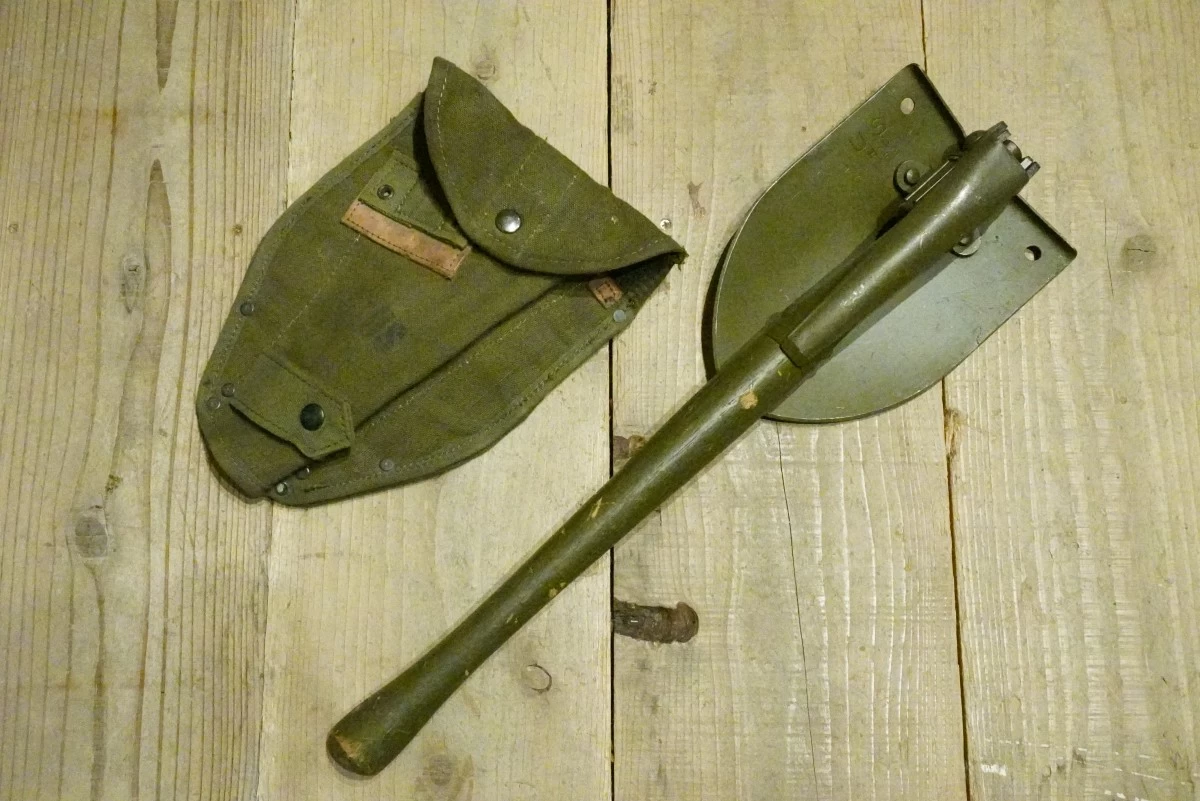 U.S.ARMY Intrenching Tool Folding 1952年 used