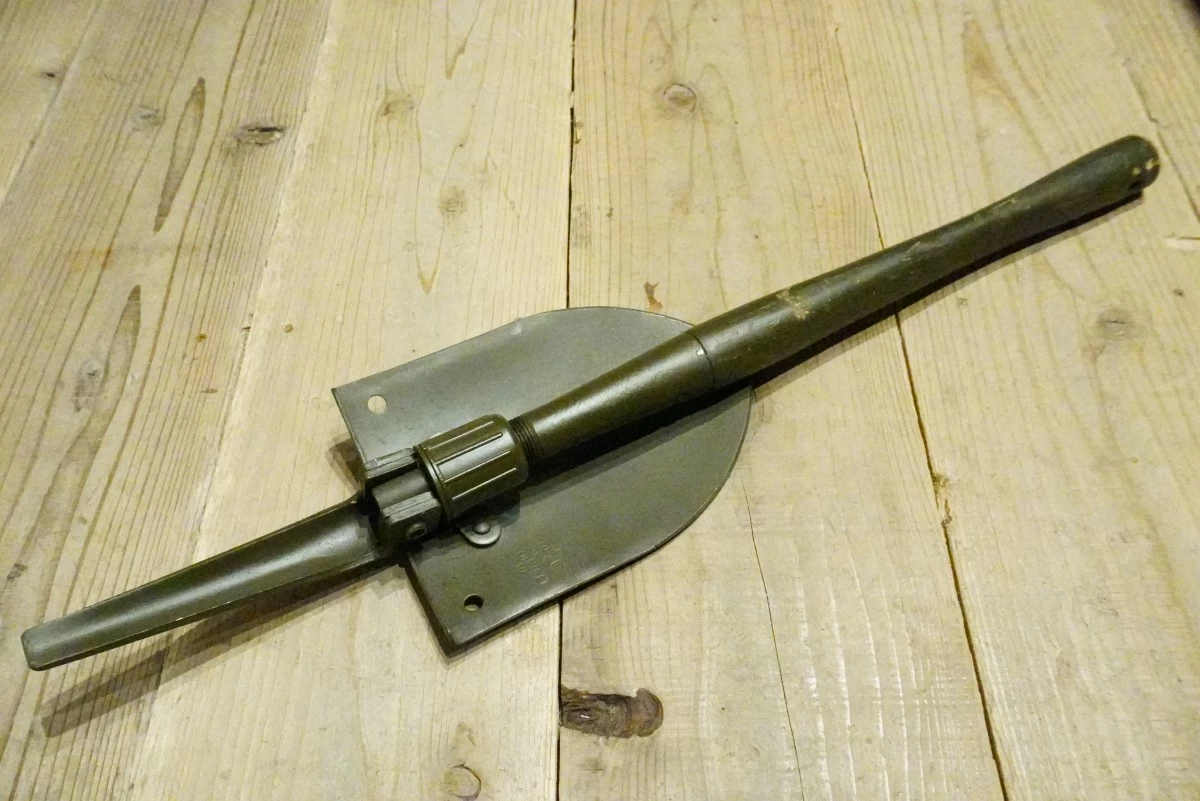 U.S.ARMY Intrenching Tool Folding 1965年 used