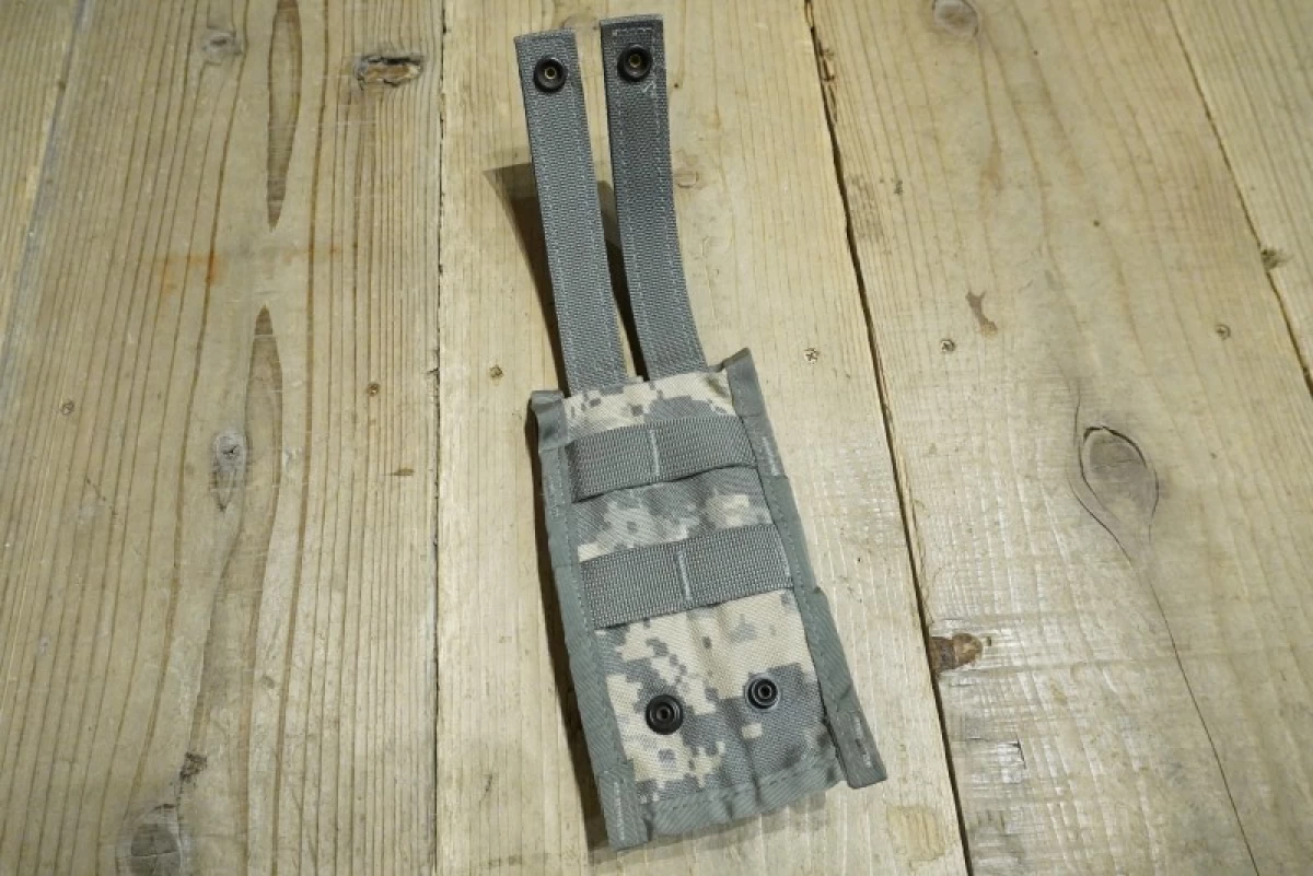 U.S.ARMY Pouch M4 2Magazines MOLLEⅡ new?
