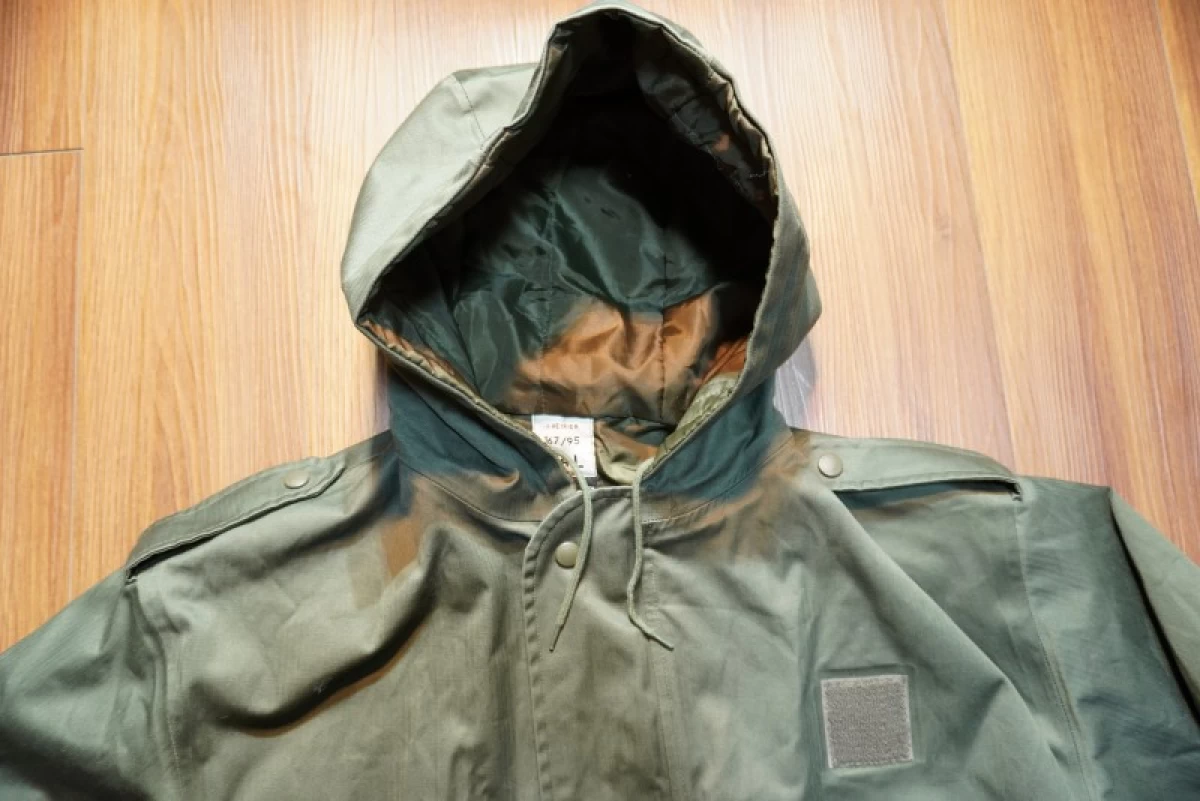 FRANCE Parka F-2? Cold Weather size104L used?