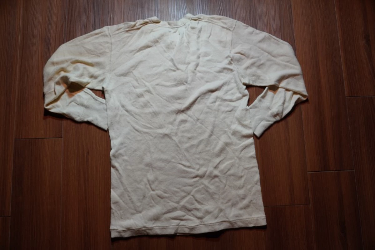 U.S.Undershirt Winter Wool/Cotton sizeM used