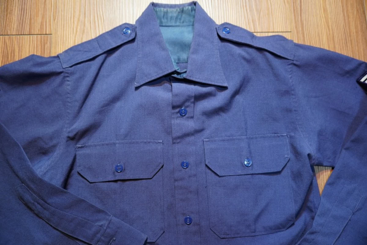 U.S.AIR FORCE Shirt Tropical 1975年 size15 1/2?