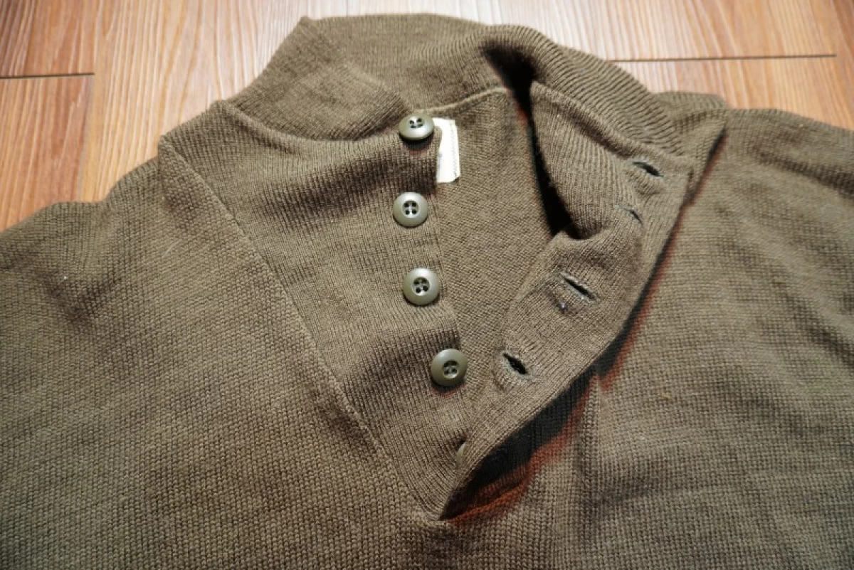 U.S.ARMY Sweater 100%Wool 1982年 sizeXL used