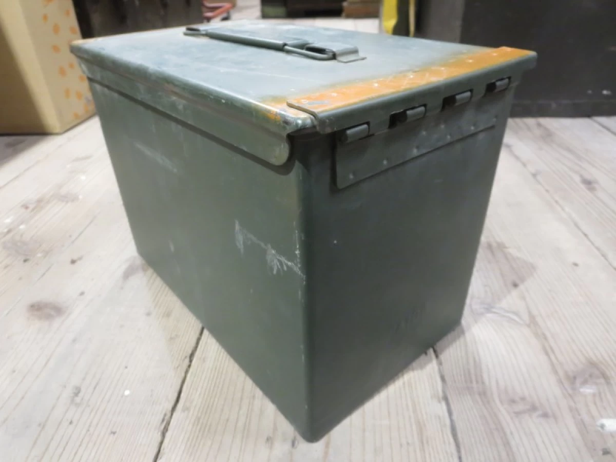 U.S.Ammunition Box Medium used