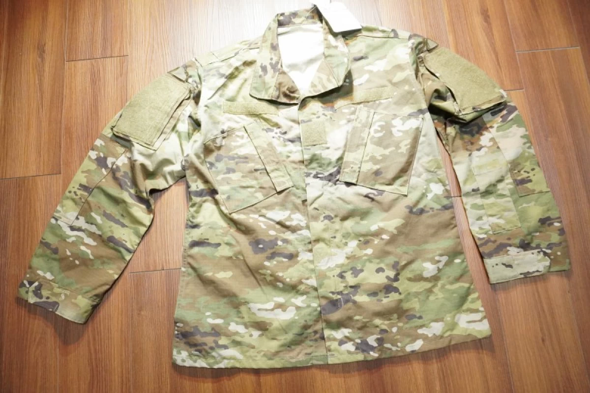 U.S.ARMY Combat Coat OCP sizeM-Regular new?