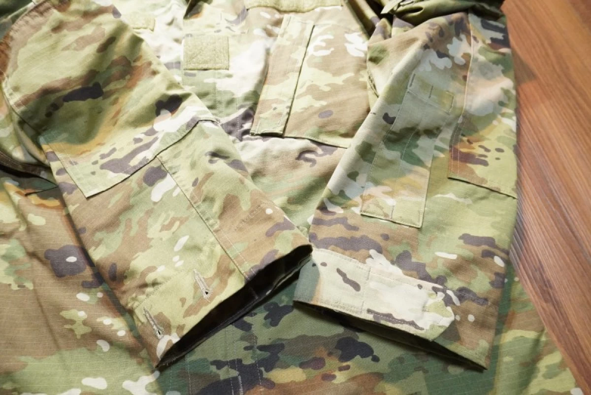 U.S.ARMY Combat Coat OCP sizeM-Regular new?