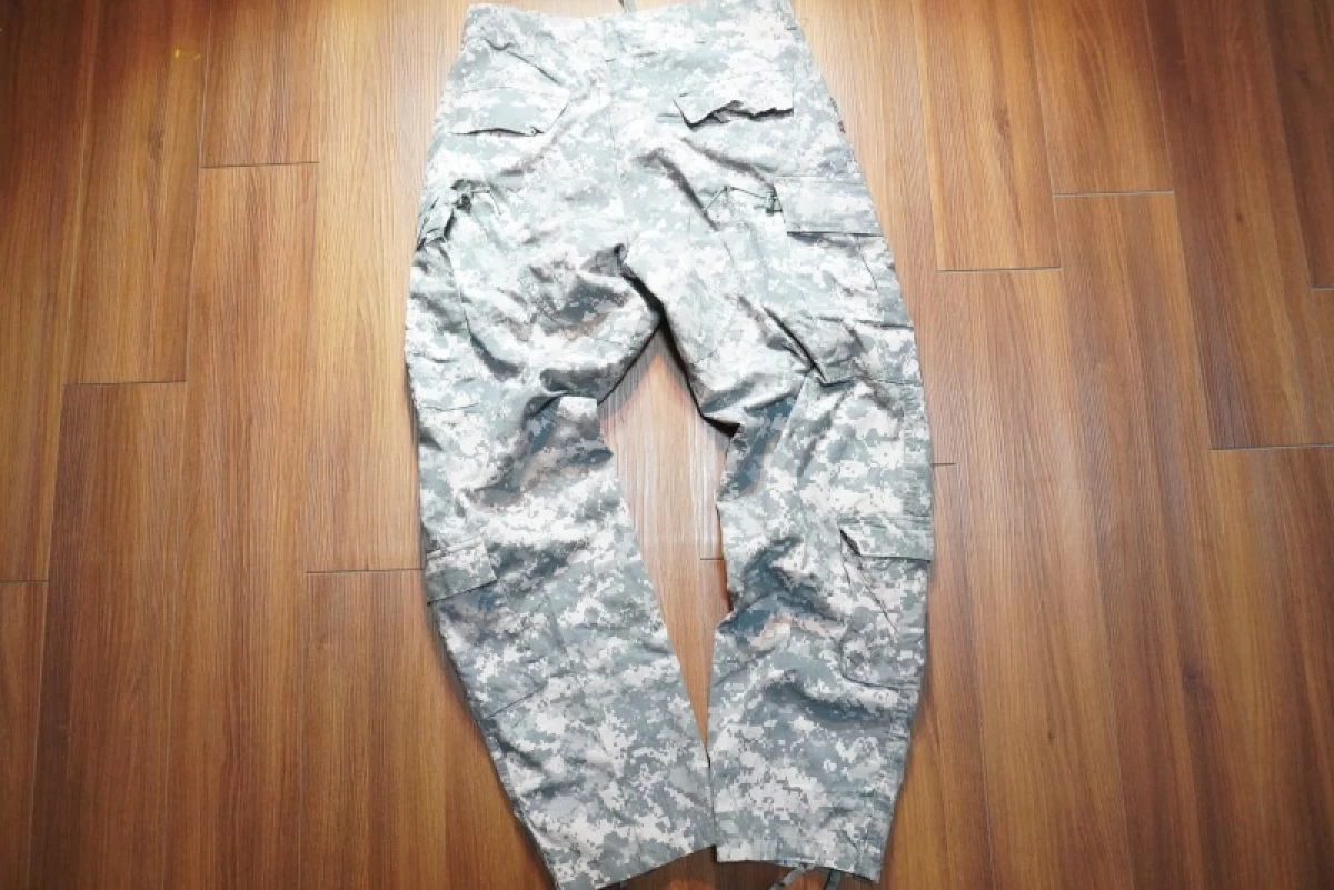U.S.ARMY Trousers Combat Flame Resistant sizeM-R