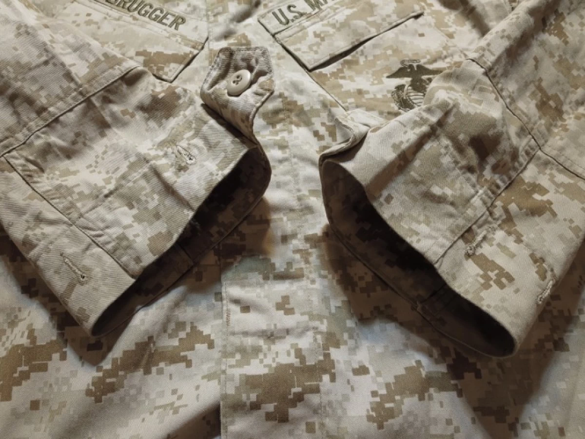 U.S.MARINE CORPS Blouse MCCUU Desert sizeM used