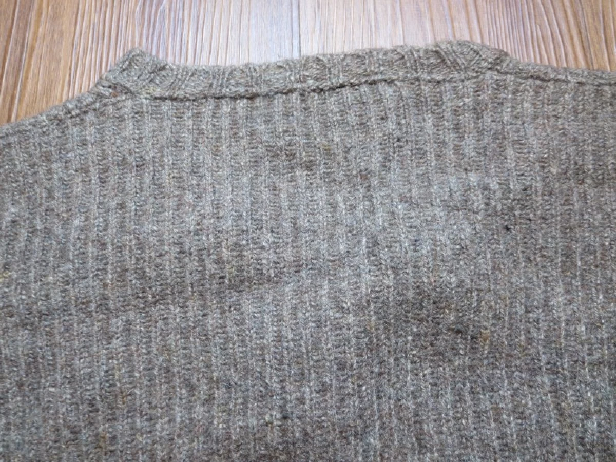 Sweden Sweater Wool? sizeM～L used?
