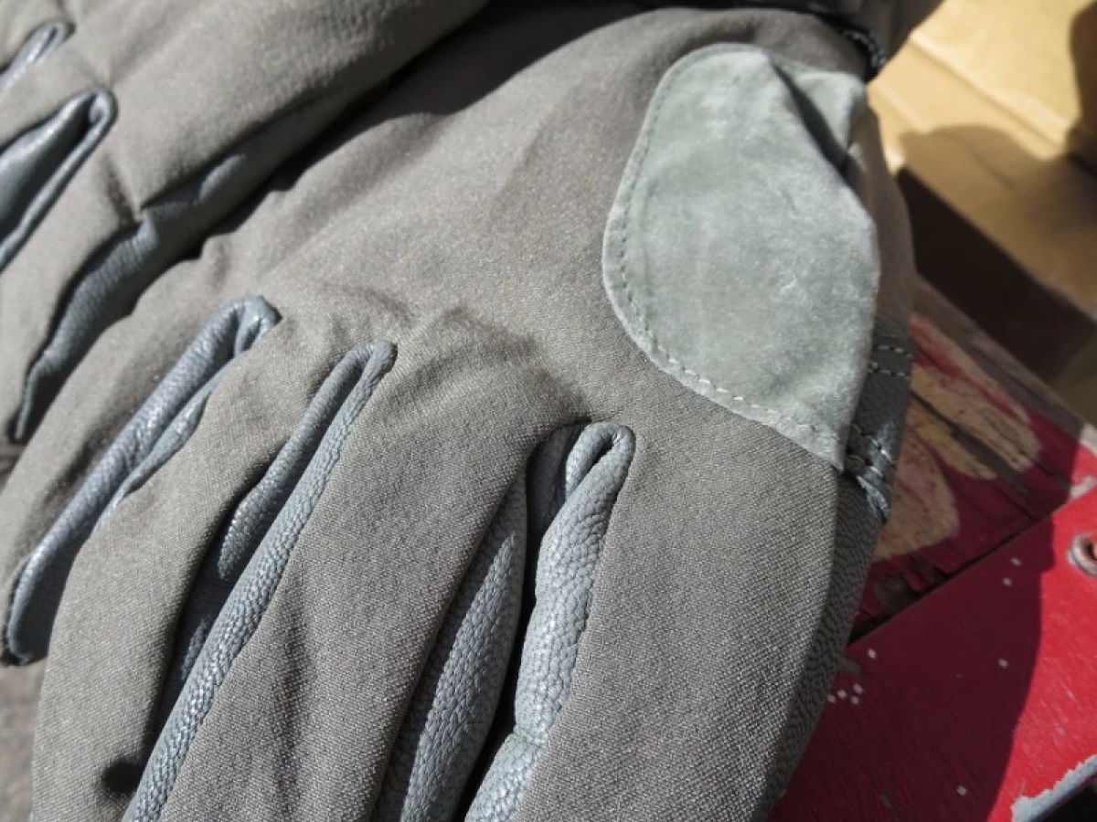 U.S.AIR FORCE Gloves Intermediate Cold/Wet sizeL