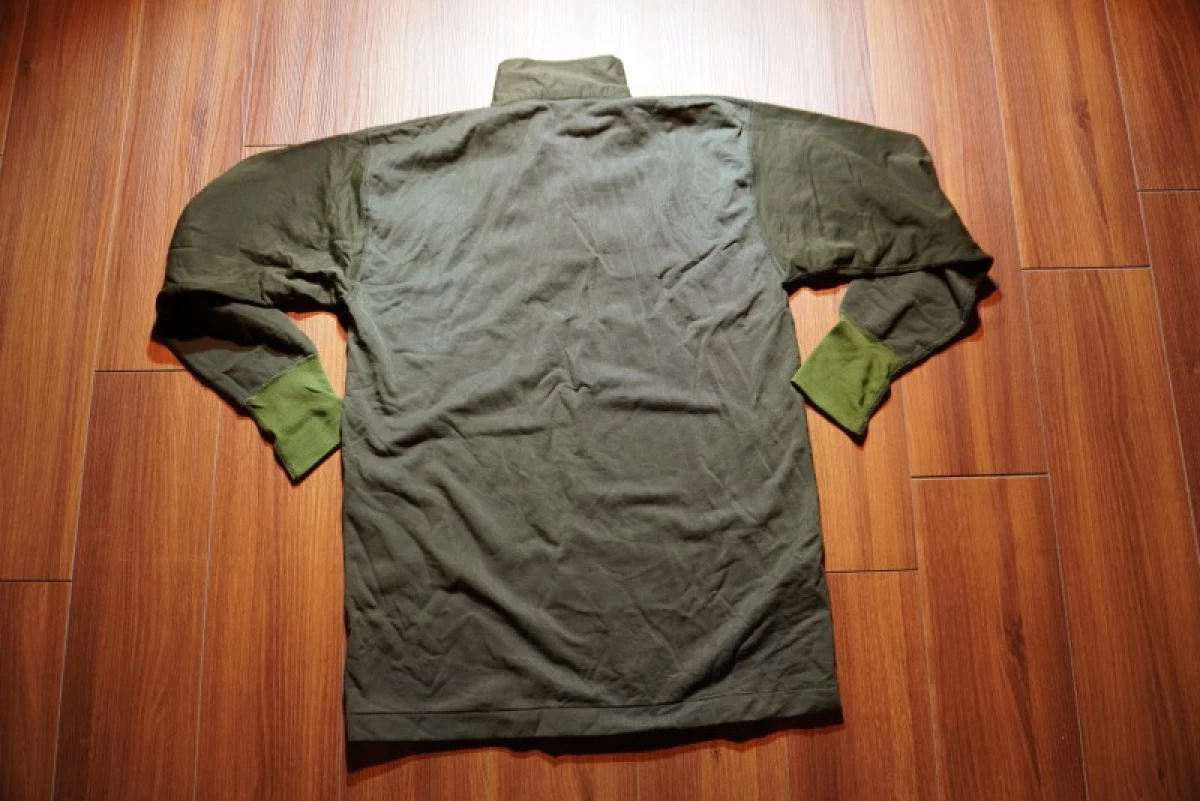 U.S.Sleeping Shirt 1969年 sizeS used?