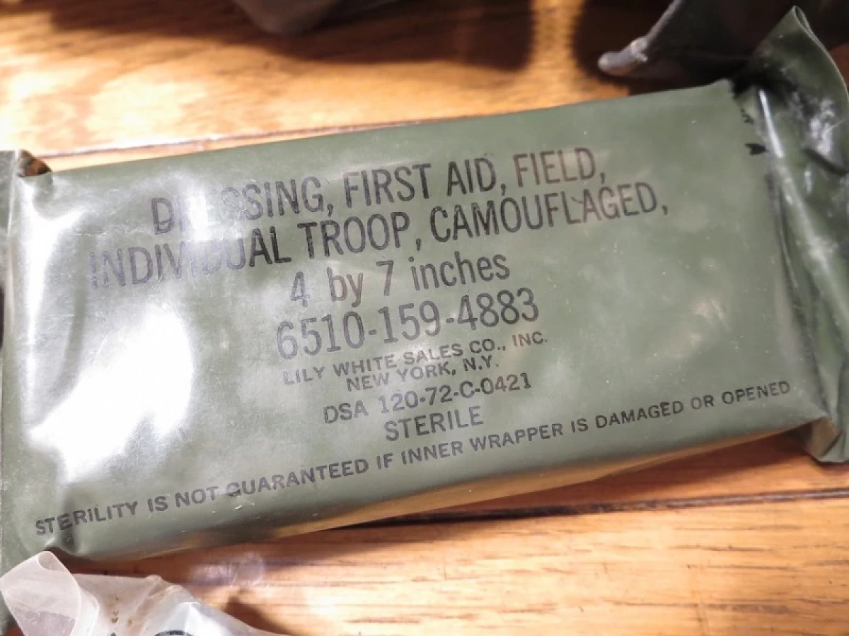 U.S.First Aid Kit Set for Combat Vehicle? 1970年代