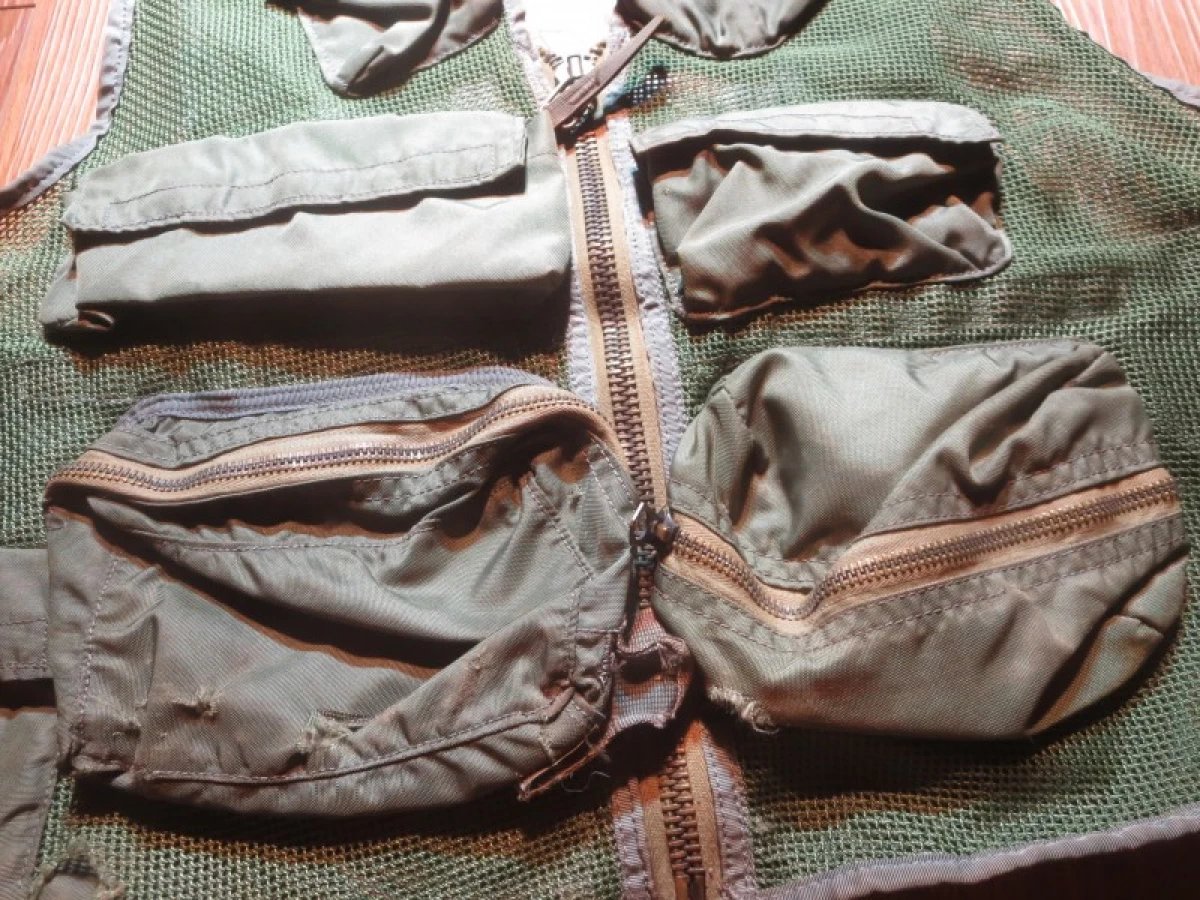 U.S.AIR FORCE Survival Vest SRU-21/P? used