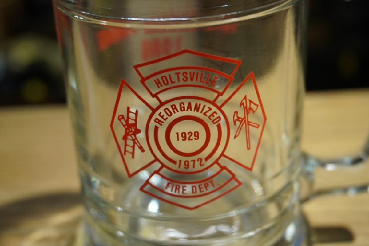 U.S.HOLTSVILLE FIRE DEPT. Beer Mug 1986年 used