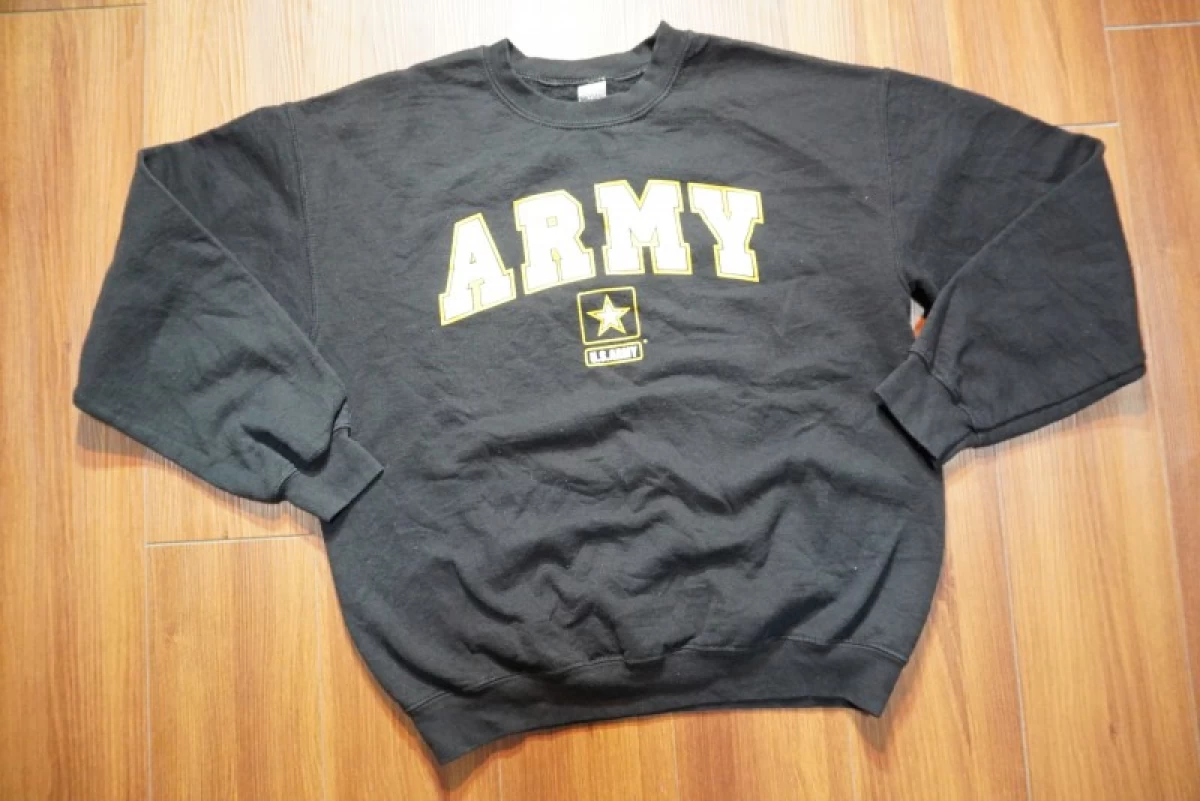 U.S.ARMY Sweat Athletic? sizeM used