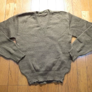 France Sweater 1960年代? sizeM? used?