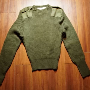 U.S.Sweater 100%Wool 2003年 size36 used
