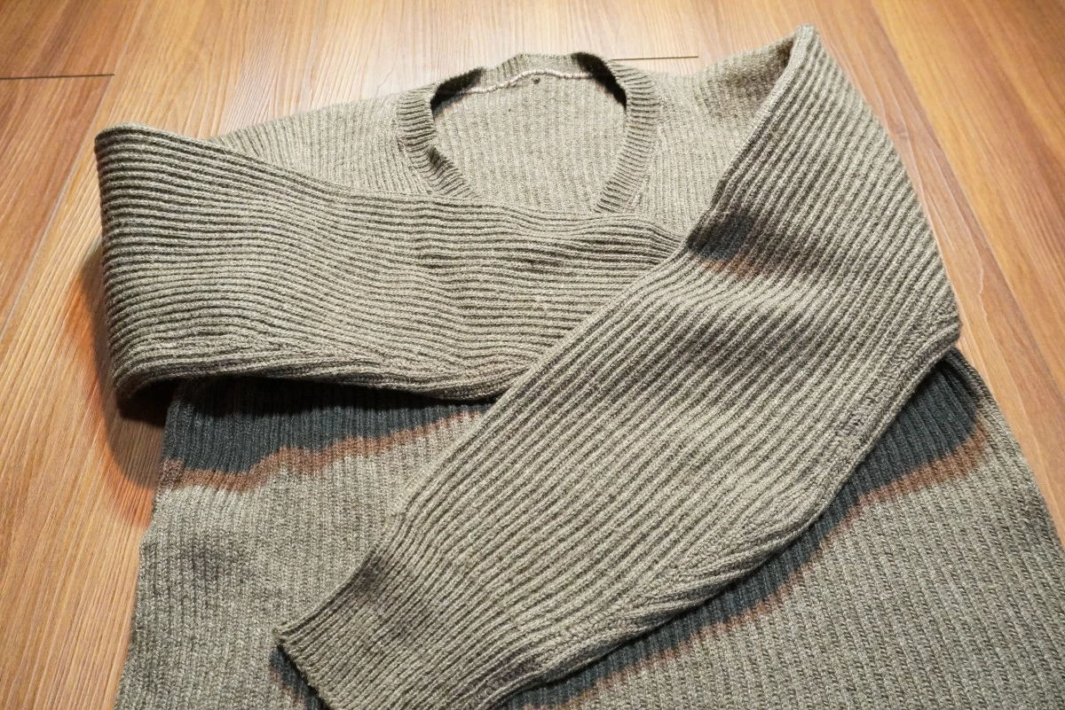 FRANCE(SWEDEN?) Sweater Wool sizeS-M? new?