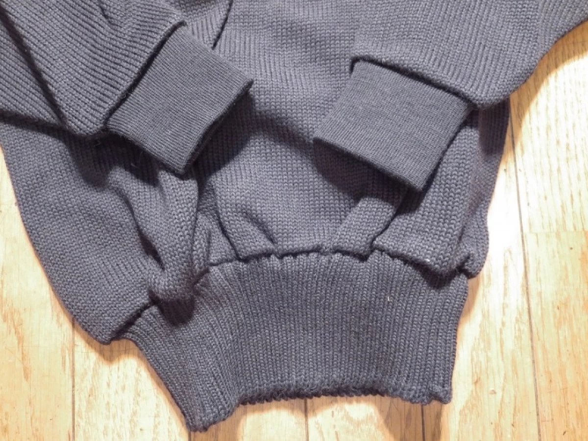 U.S.NAVY? Sweater 100%Wool 1977年 sizeS new