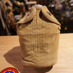 U.S.M-1910 Canteen(1918年) with Cover(1941年) used